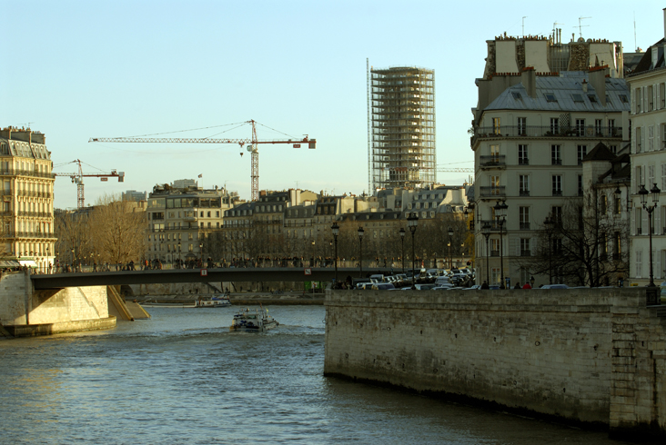 Tour centrale du Campus de Jussieu