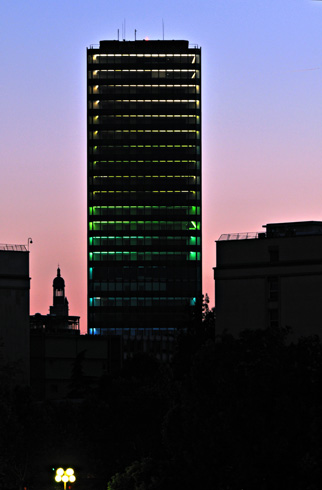 Tour centrale du Campus de Jussieu